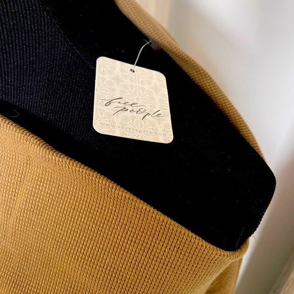 We The Free Free People earthy thermal off the shoulder sexy slouchy top! NWT! - Picture 5 of 5